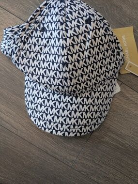Micheal Kors Baseball Hat